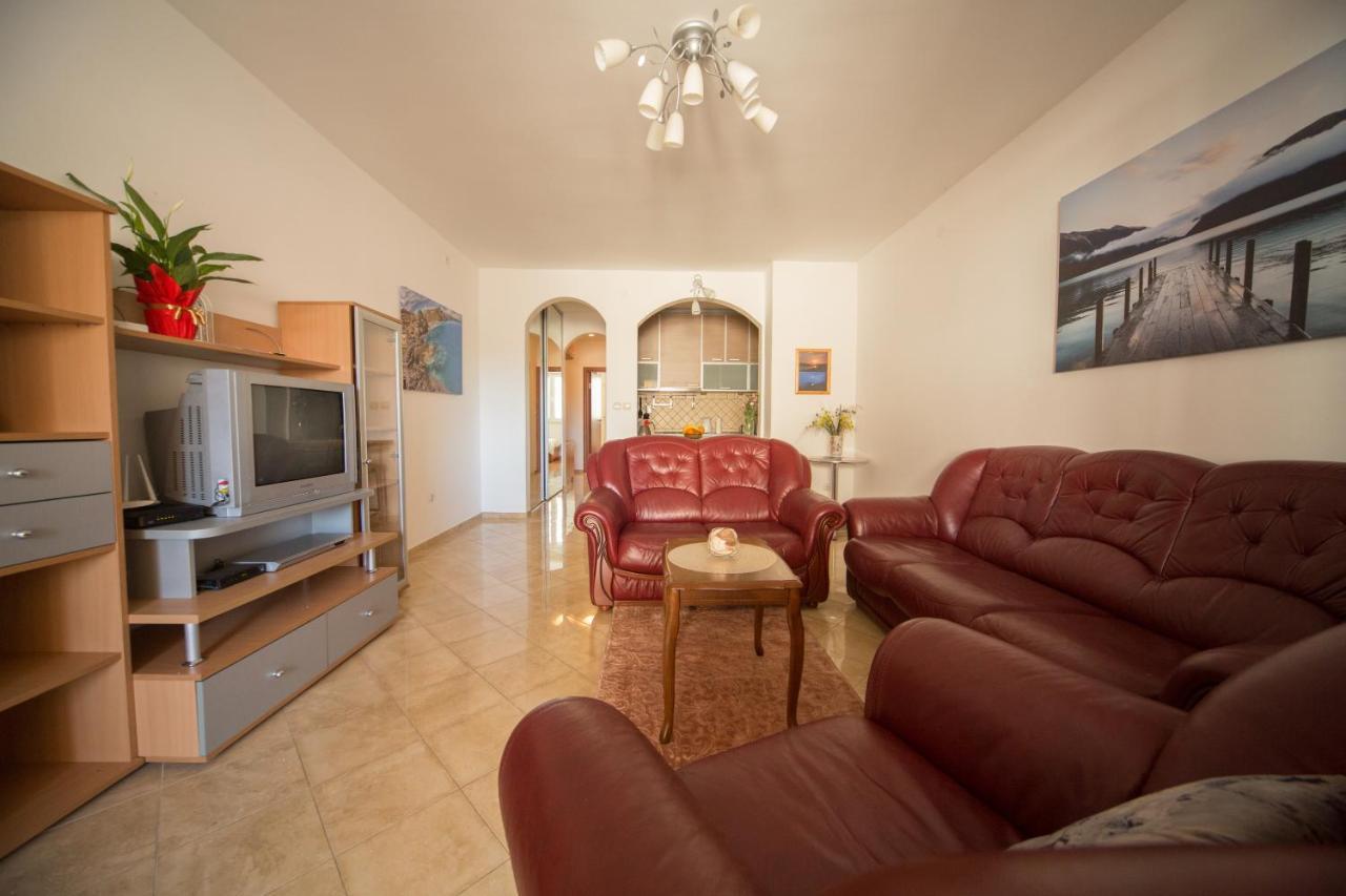 Zen Apartment Przno Sveti Stefan Bagian luar foto